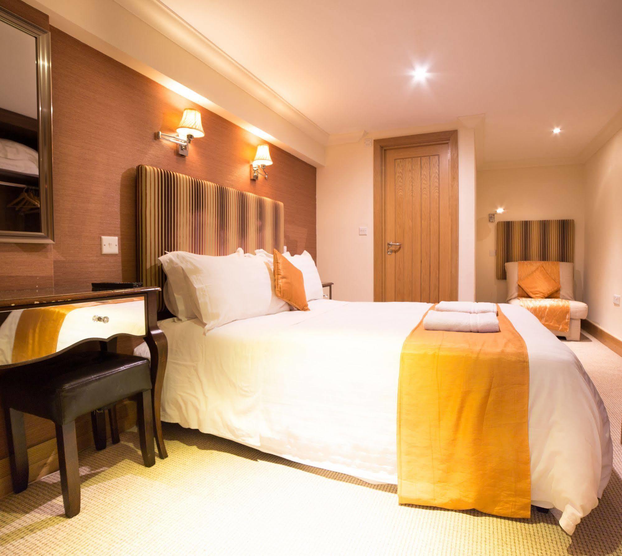 Newcastle Jesmond Hotel Экстерьер фото
